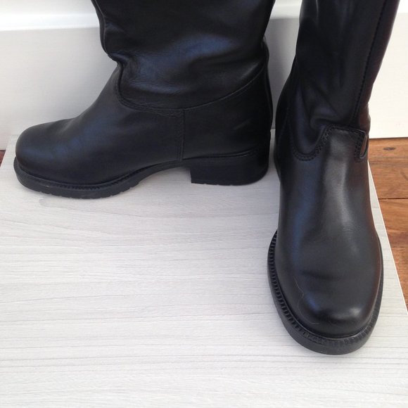 Browns - Warm Black Winter Boots *NWOT* - Picture 15 of 16